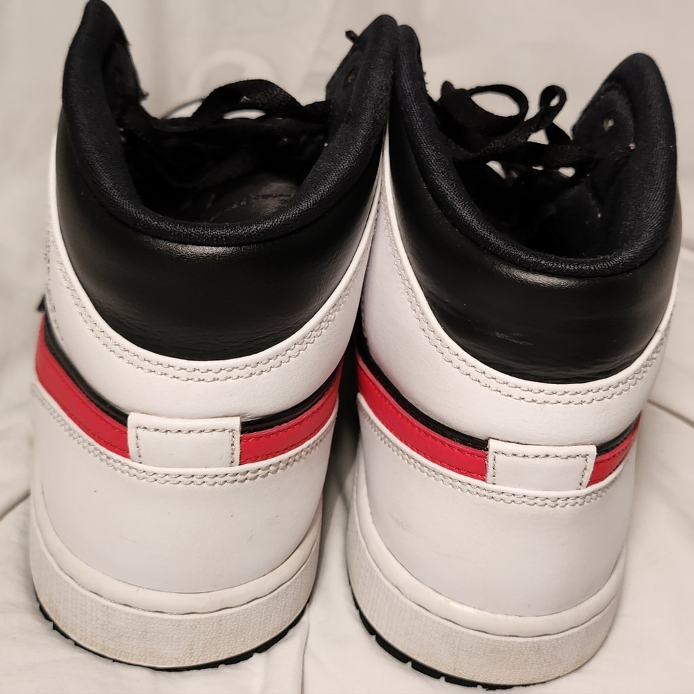 Nike Air Jordan 1 Mid Chile Red mens 10.5 - Picture 7 of 9